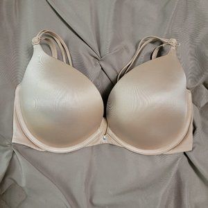 BRA | Victoria's Secret - Very Sexy Push-Up Bra - 32DD, Nude
